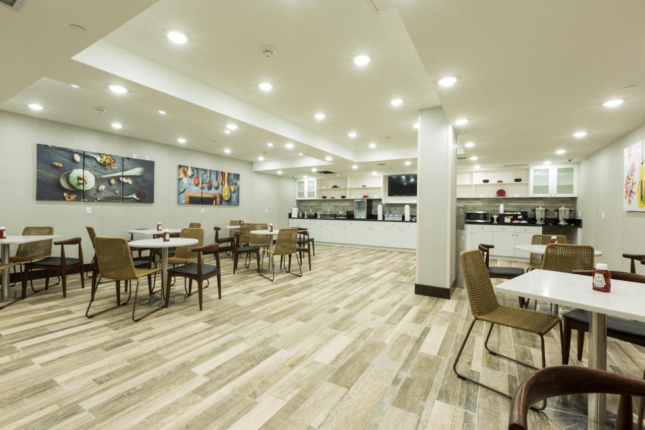 Hotel Ninety Five - Jfk Airport New York Exterior photo
